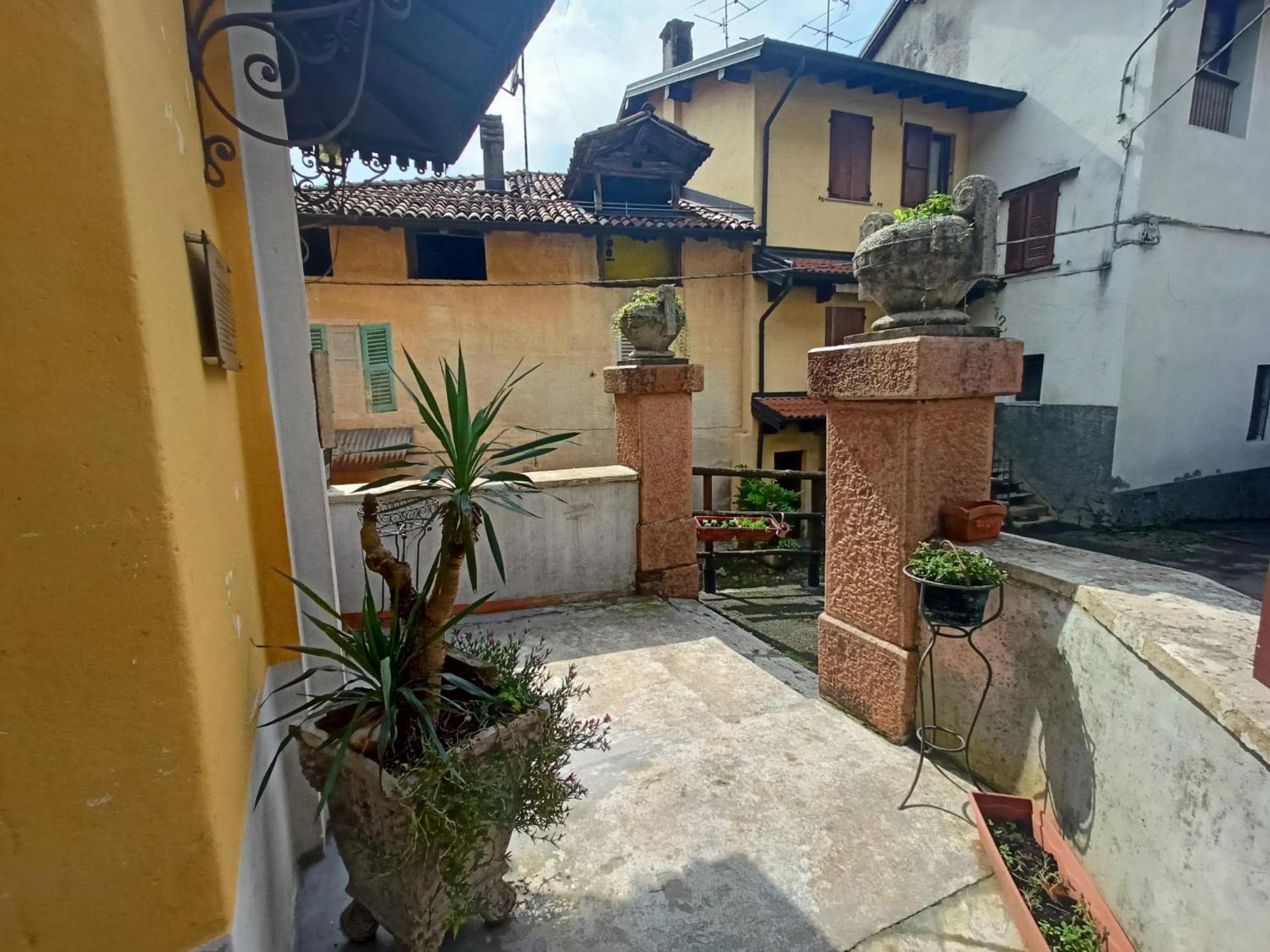 Ganna Foresteria Lombarda B & B Ca' Pelitti المظهر الخارجي الصورة